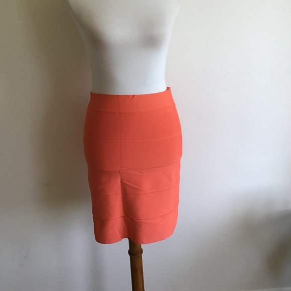 BCBGMAXAZARIA Gorgeous Orange Skirt Large - Picture 1 of 5